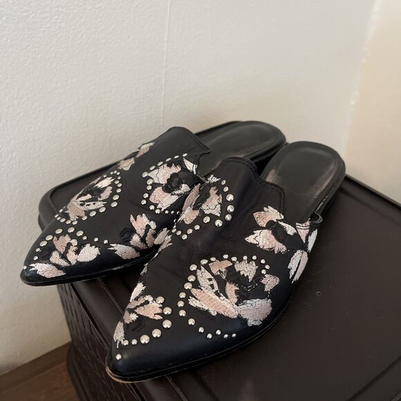 Dolce Vita Harmony Black Leather w/Floral Embroidery & Studded Detail Mule- 6.5 - Picture 1 of 7